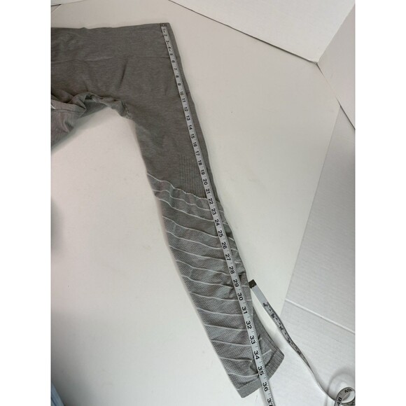 Blanqi Maternity Leggings, Medium, Grey, Stretch Leggings, Striped Legs - Picture 7 of 9